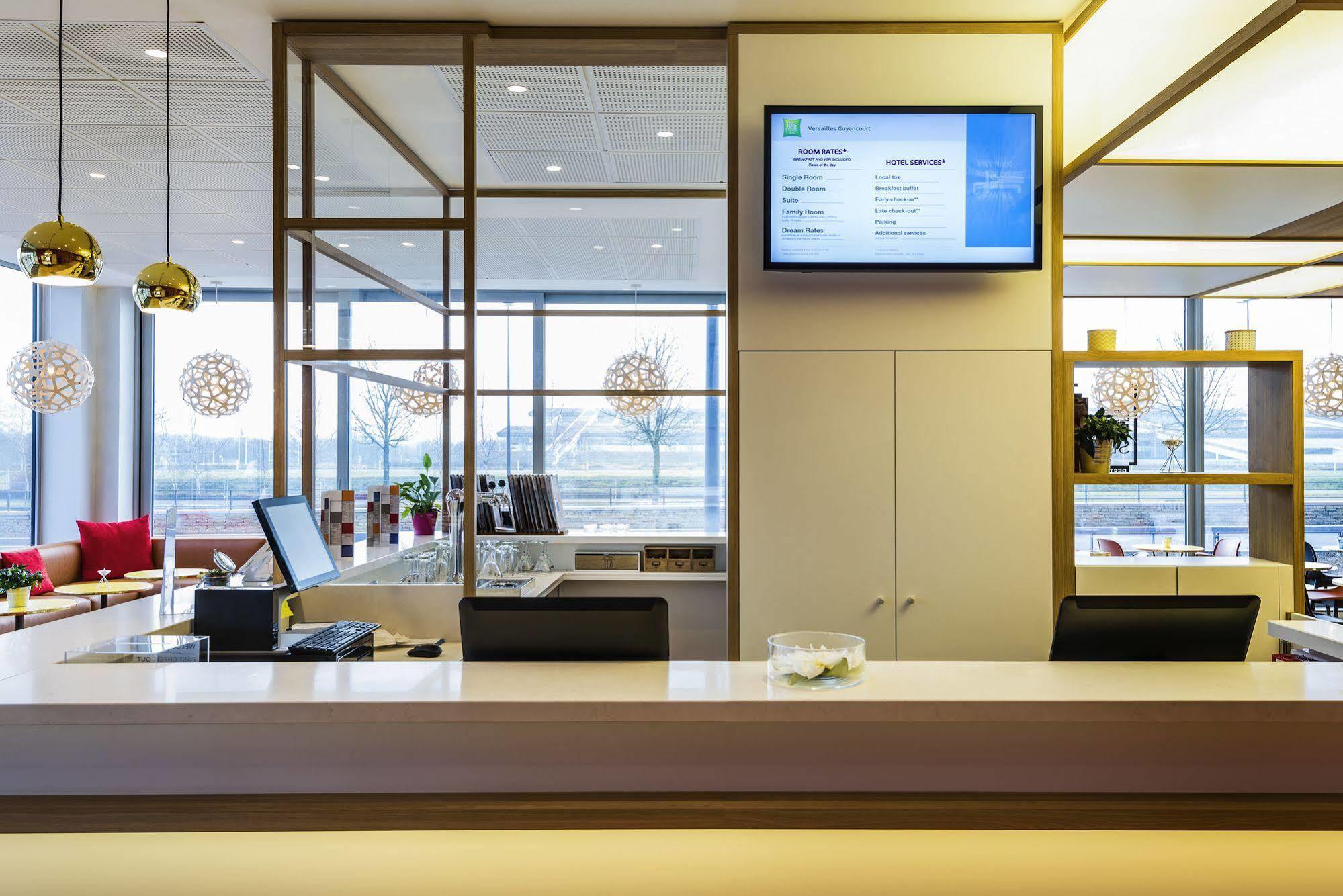 Ibis Styles Guyancourt Versailles Eksteriør billede