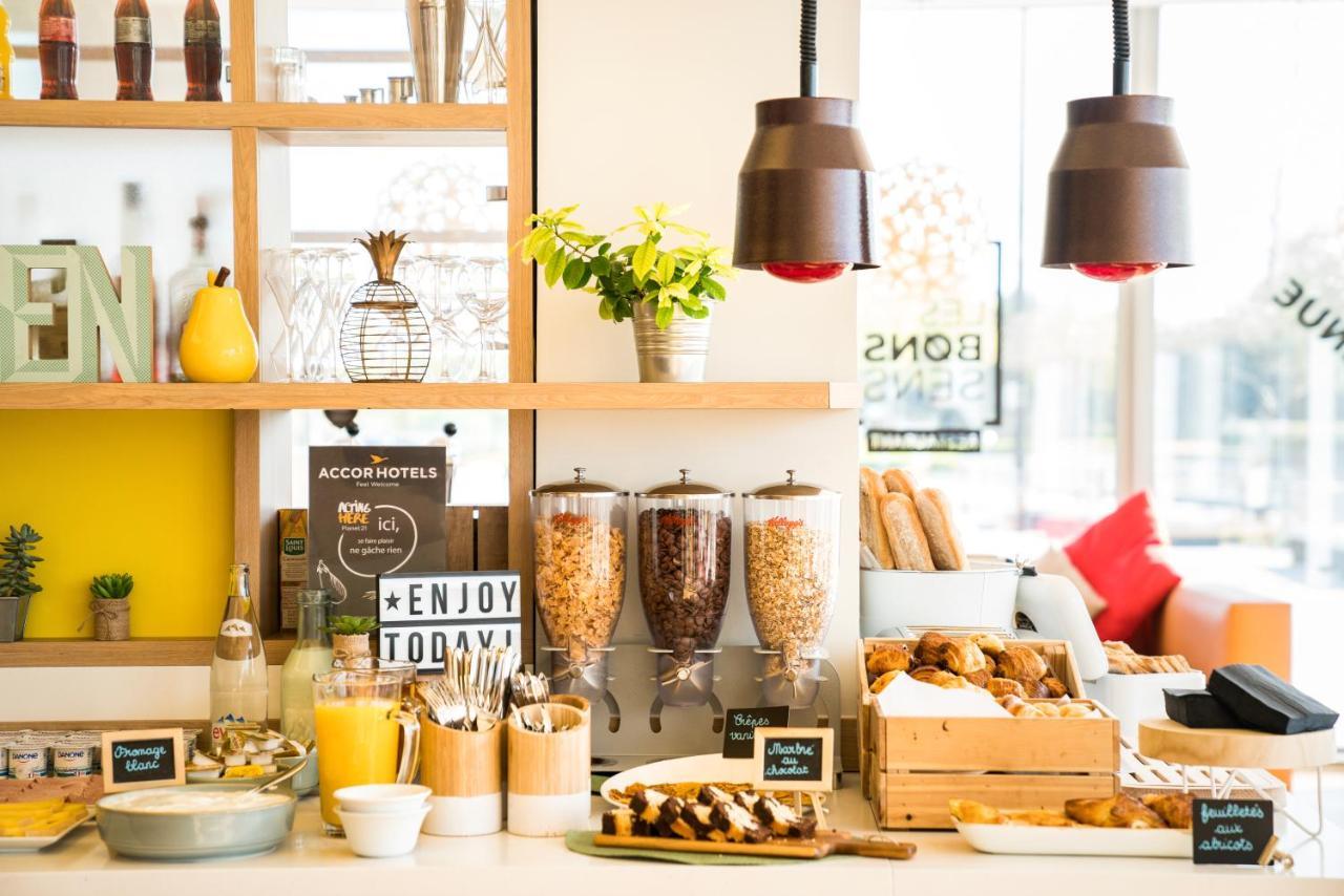 Ibis Styles Guyancourt Versailles Eksteriør billede